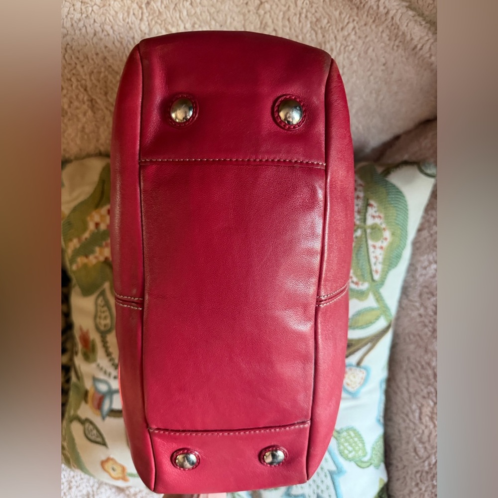 Coach Ashley Y2K Vintage Cherry Leather Shoulder Bag with Cherry Charm F13759 - Picture 9 of 15